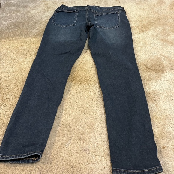 Jeans - Picture 3 of 4